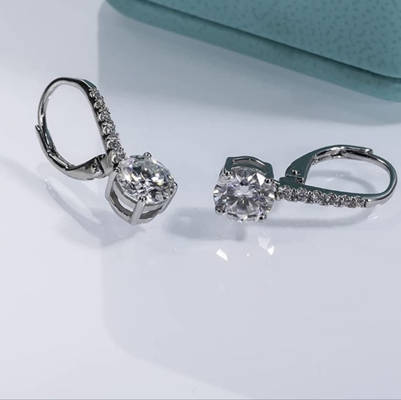 Certified 18k White Gold 2.0ct Diamond Drop Earrings Moissanite 925 Gift - Picture 3 of 5